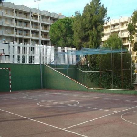 Apartamentos La Masia 002 Салоу Экстерьер фото